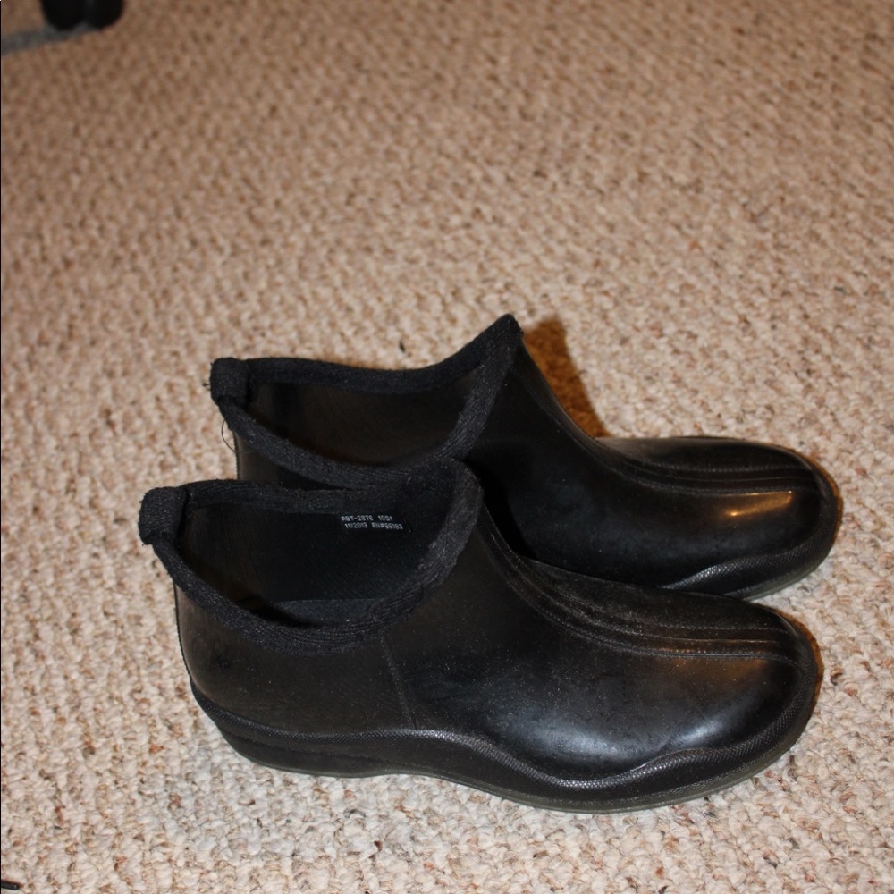 Rain boots